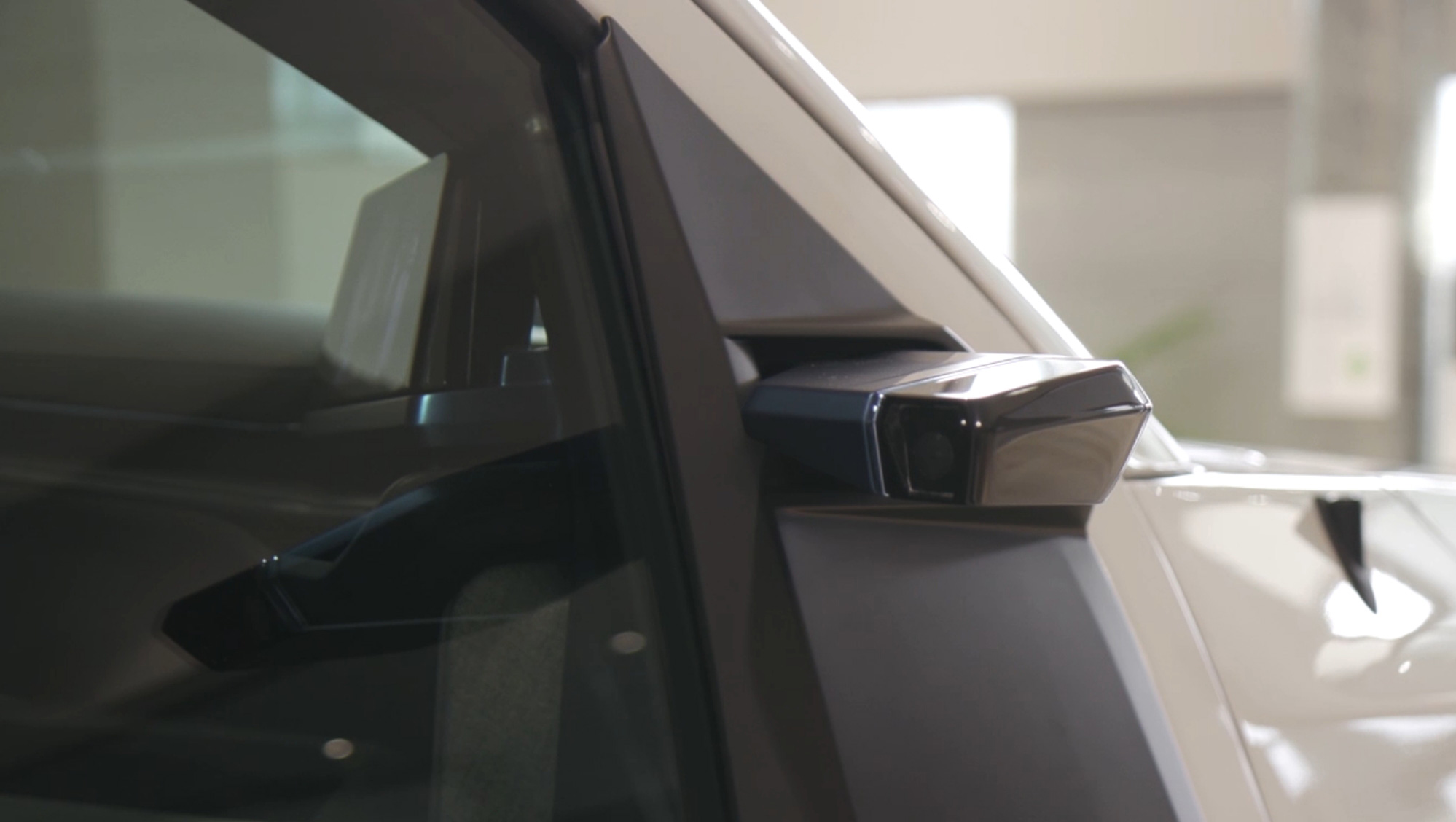 Safer, sustainable driving with E-mirrors